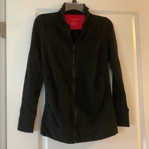 Maternity lightweight fitted jacket